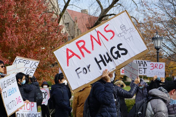 Students Protest U of Chicago Area Violence, Demand Reforms